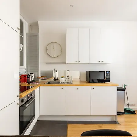 Luxurious 1 Bedroom Republique Vinaigriers Free Netflix Paris