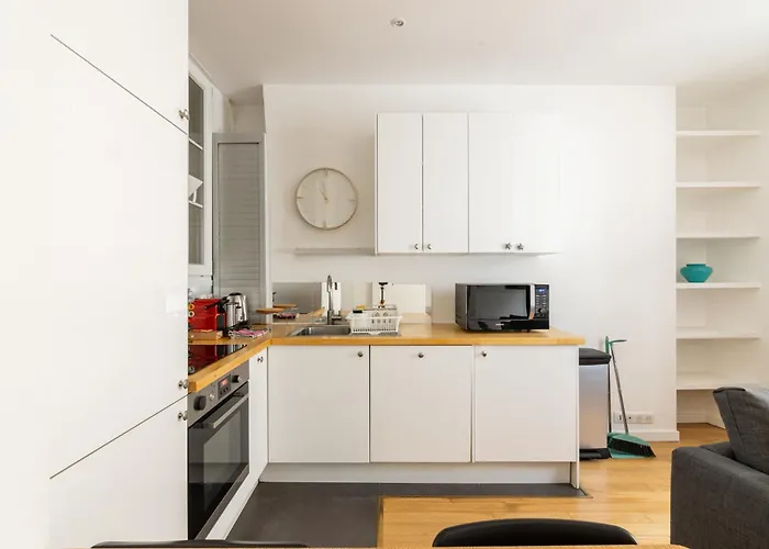 Luxurious 1 Bedroom Republique Vinaigriers Free Netflix Παρίσι